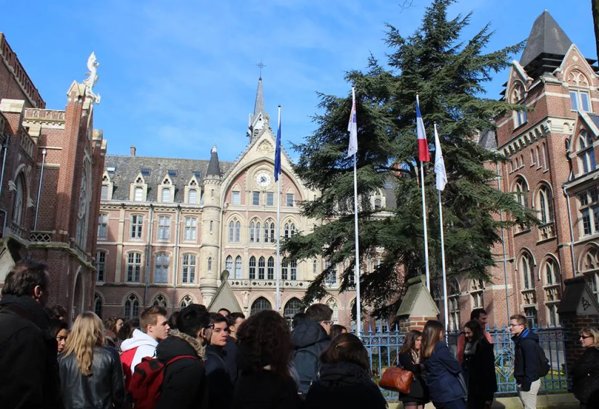 Memorandum signed with European School of Political and Social Sciences (France)