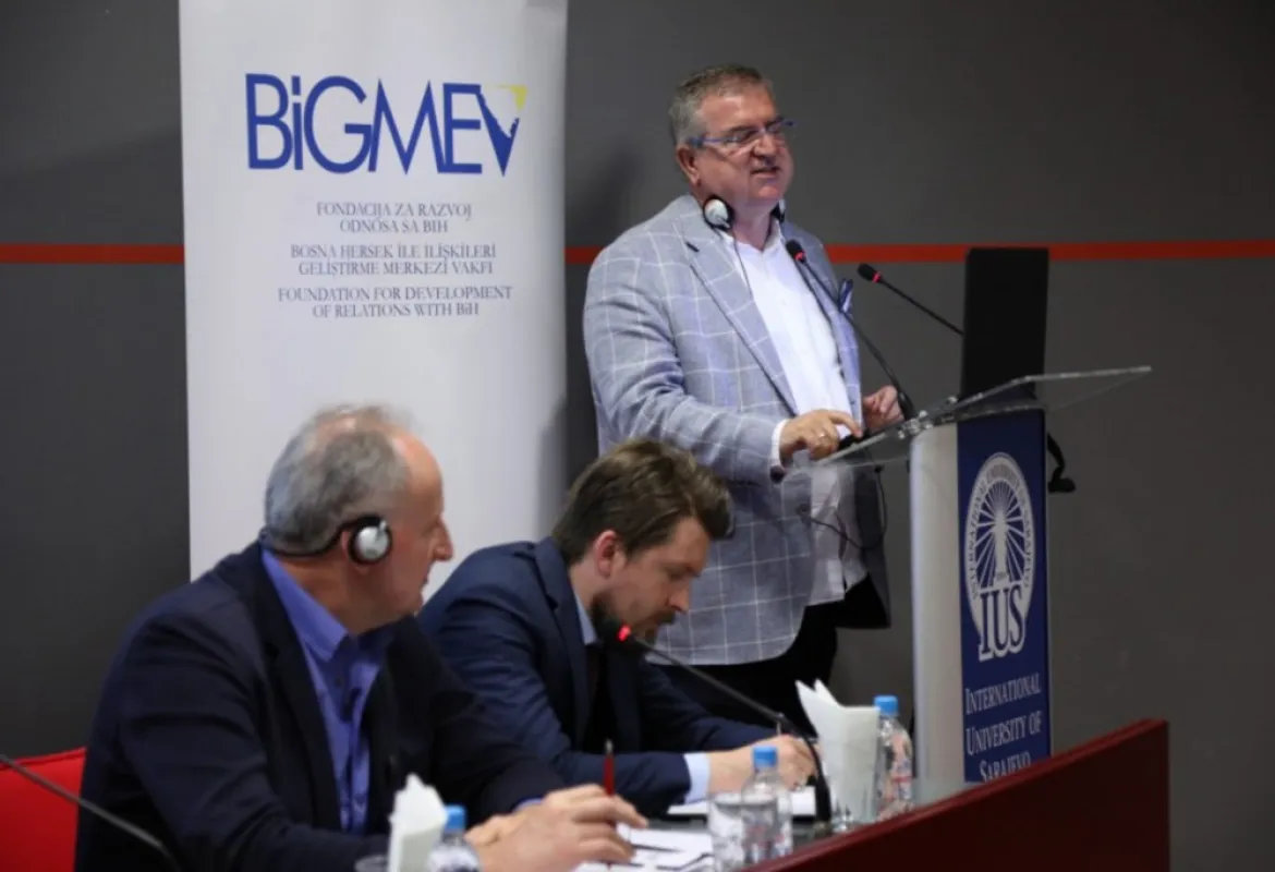 Entrepreneurship Conference Held at IUS