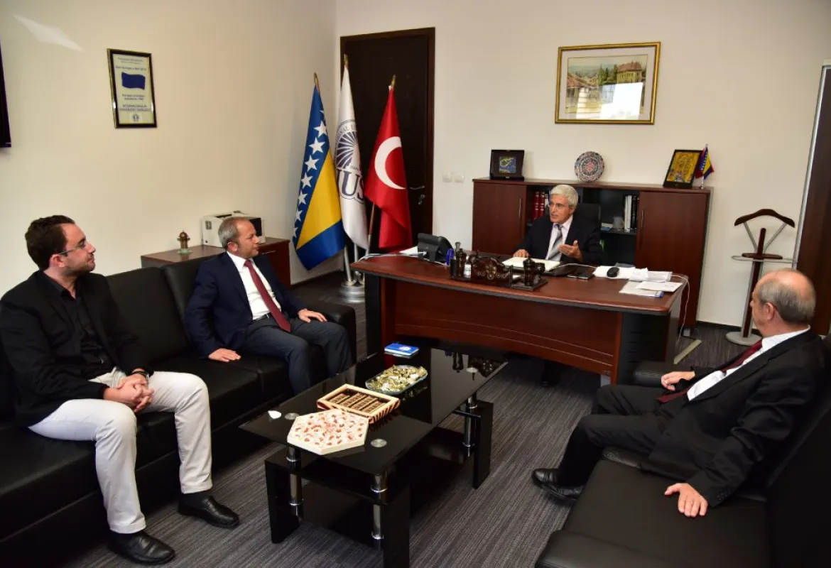 Representatives of the Embassy of the Republic of Turkey to B&H visited IUS