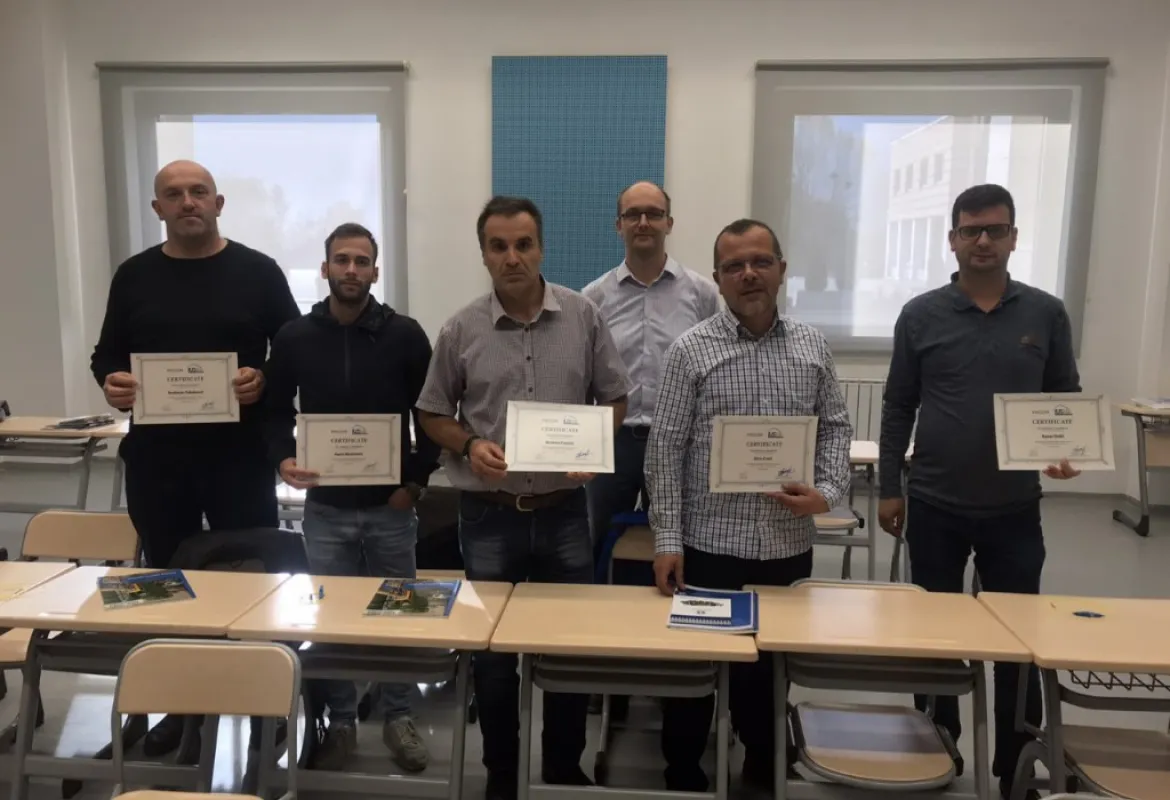 Fiber Optics weekend course held at IUS