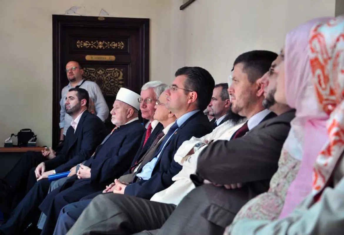 Rektor IUS-a na promociji maturanata u Gazi husrev-begovoj medresi u Sarajevu