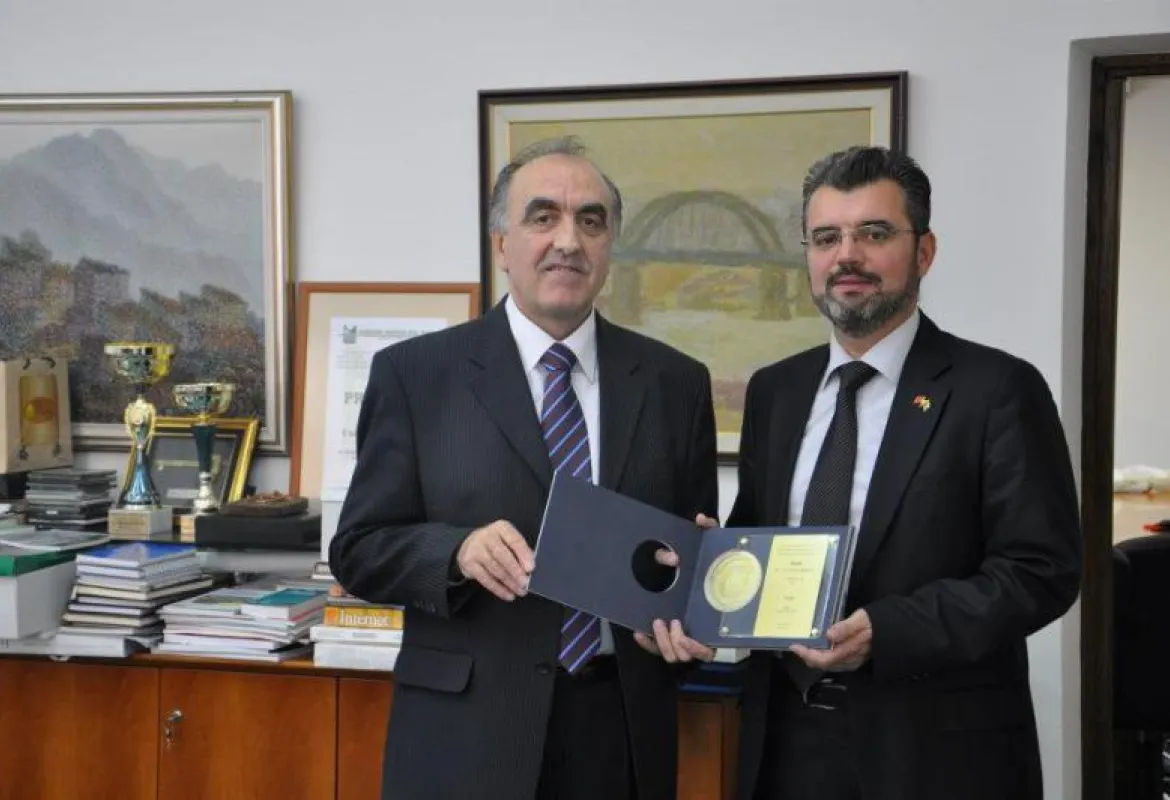 IUS Rektör Prof. Dr. Çınar Tuzla Felsefe Fakültesi'nin akademik açılışındaydılar