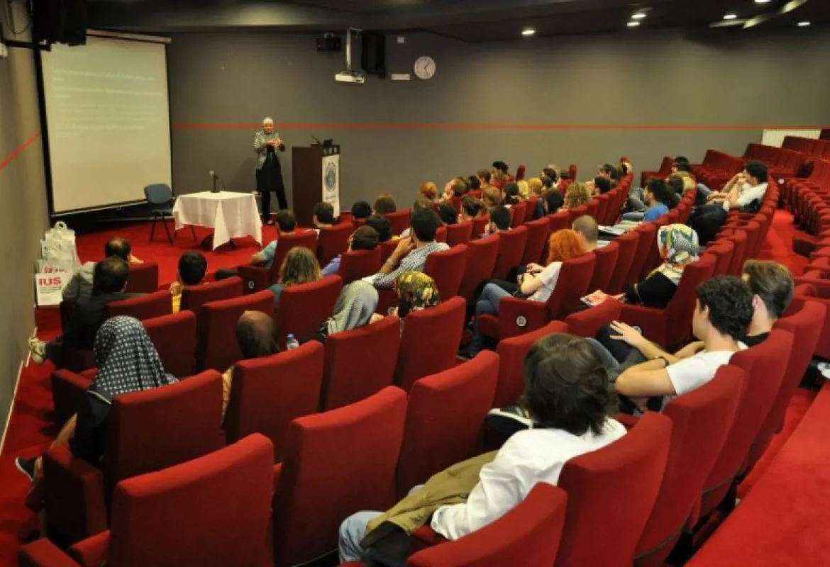 A Student Group From Austria Visited IUS