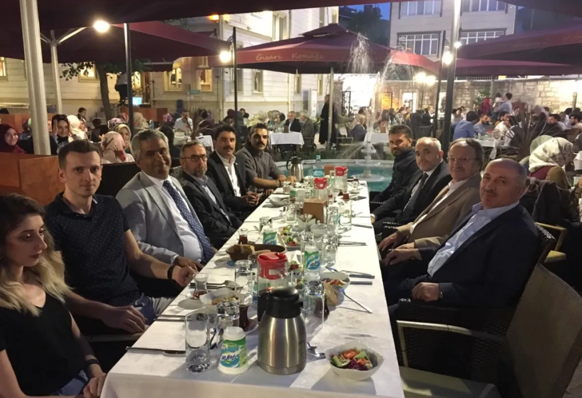 Traditional Iftar for IUS Alumni 