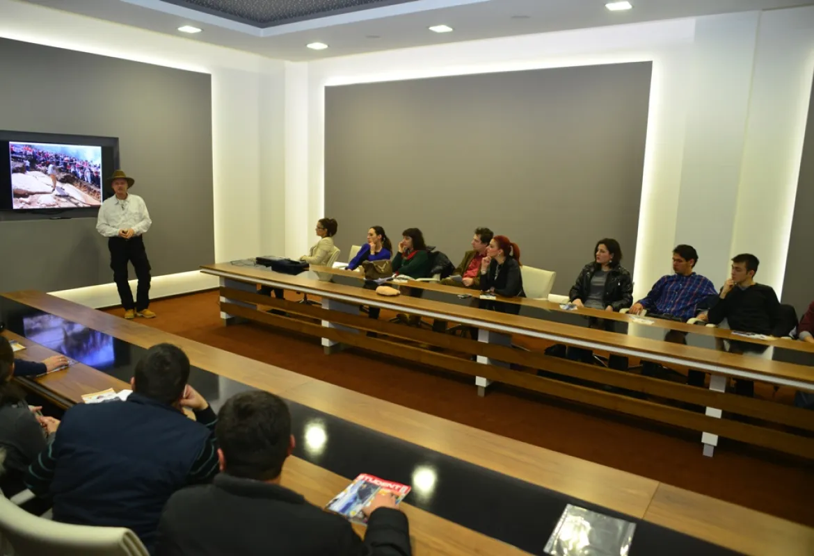 Dr. Semir Osmanagić visited IUS