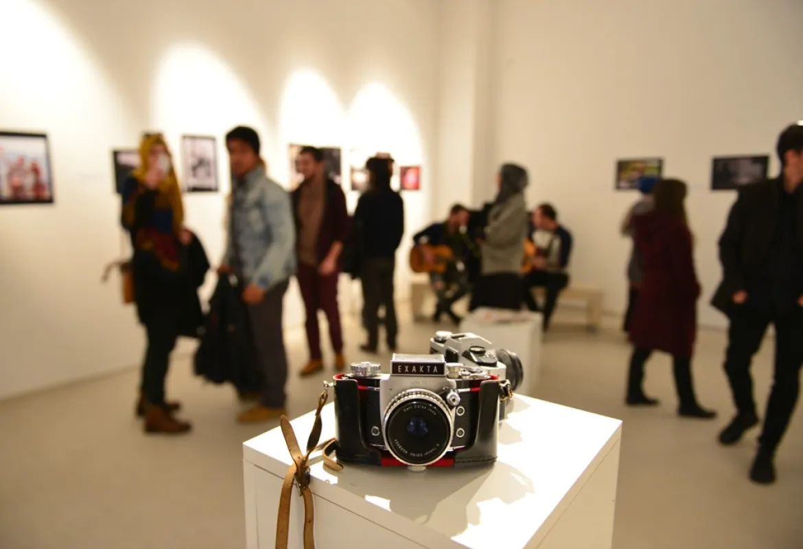 ''IUS Photowalk'' exhibition opened at IUS