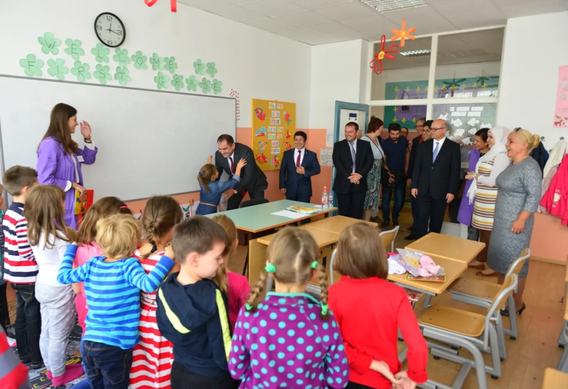 Turkish Ambassador visited Isa-beg Ishaković school