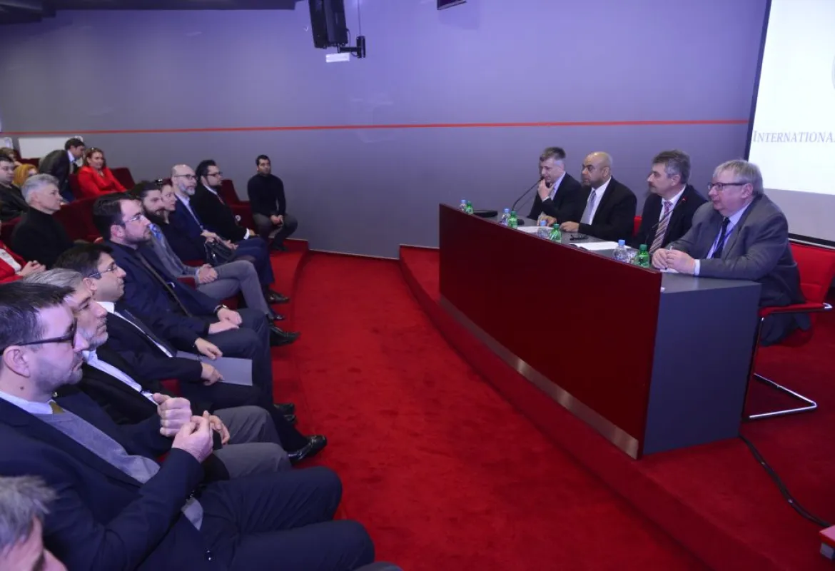 Ambassadors of Hungary, Slovakia, Czech Republic and Poland held a lecture at IUS