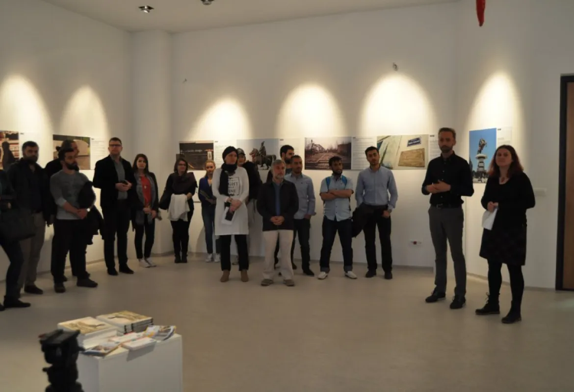 Exhibition „Monuments – the Changing face of Remembrance“ opened at IUS