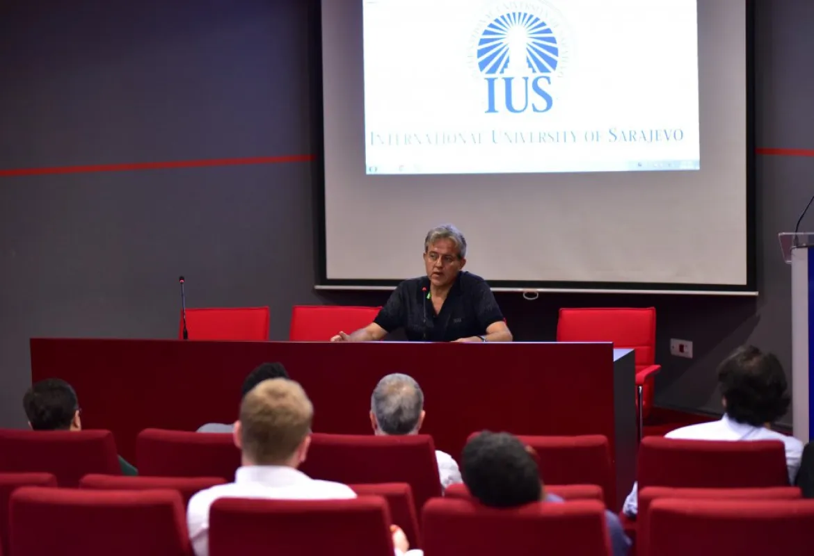 Prof. Dr. Metin Boşnak held a lecture at IUS
