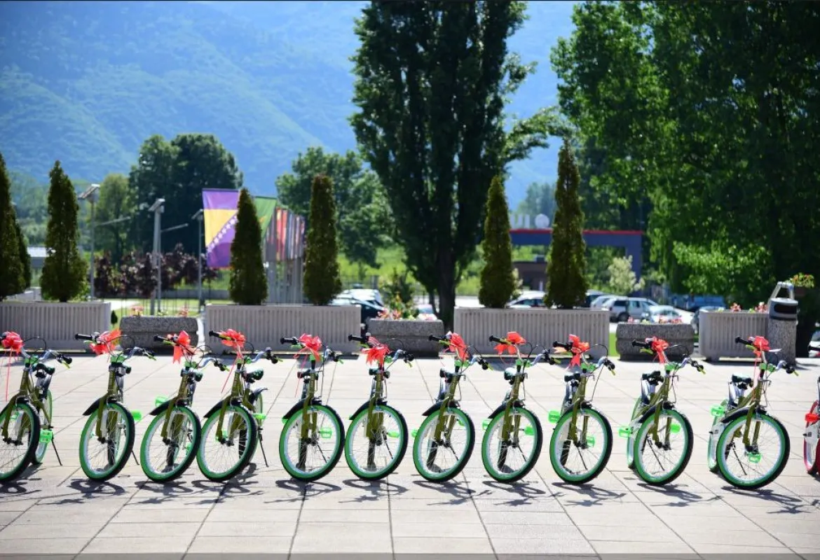 100 bicycles donated to orphans from Bosnia and Herzegovina