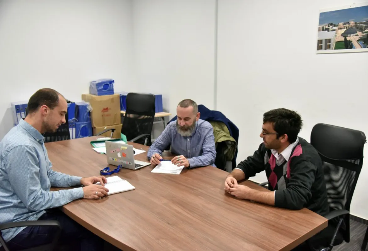 IUS Signs Cooperation Agreement for Integration of Refugees and Migrants