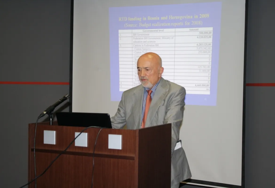 SERIJA SARAJEVSKIH PREDAVANJA: Simpozijum na temu „Globalizacija visokog obrazovanja, situacija na Balkanu, javni vs privatnih univerziteta” privukao mnogo pažnje