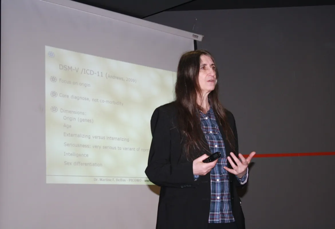 Visiting professor Delfos gives lecture on Psychological disorders