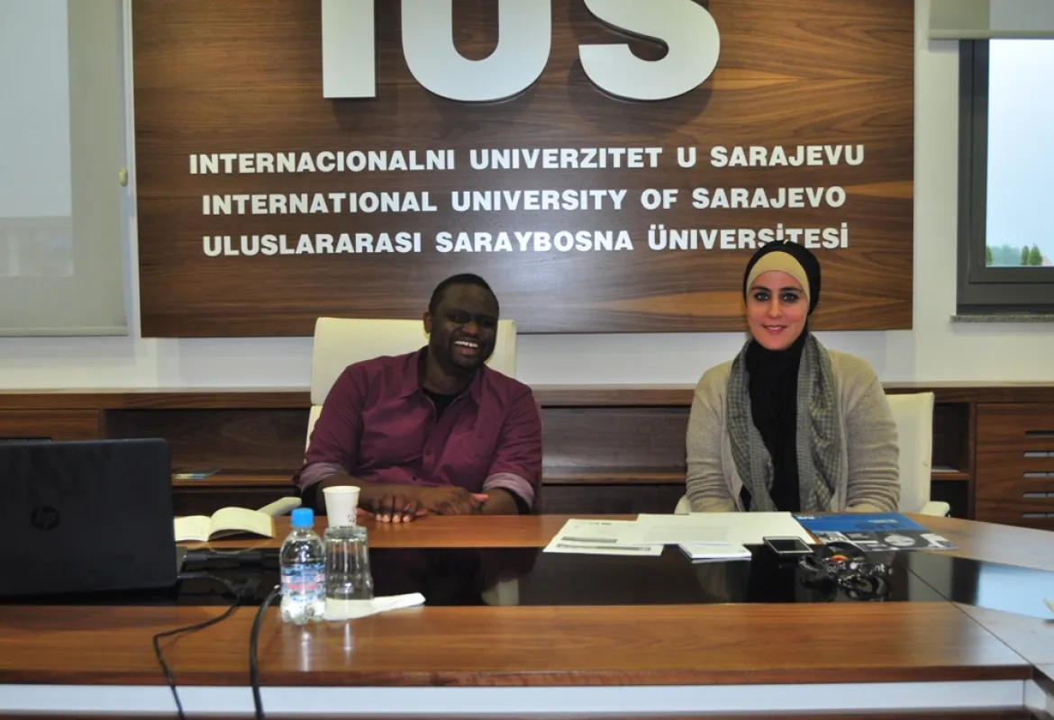 Roundtable discussion "Sharing research experiences"