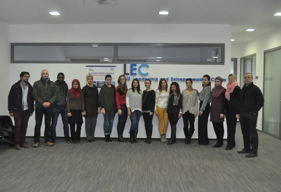 IUS and LEC students visited Klas company