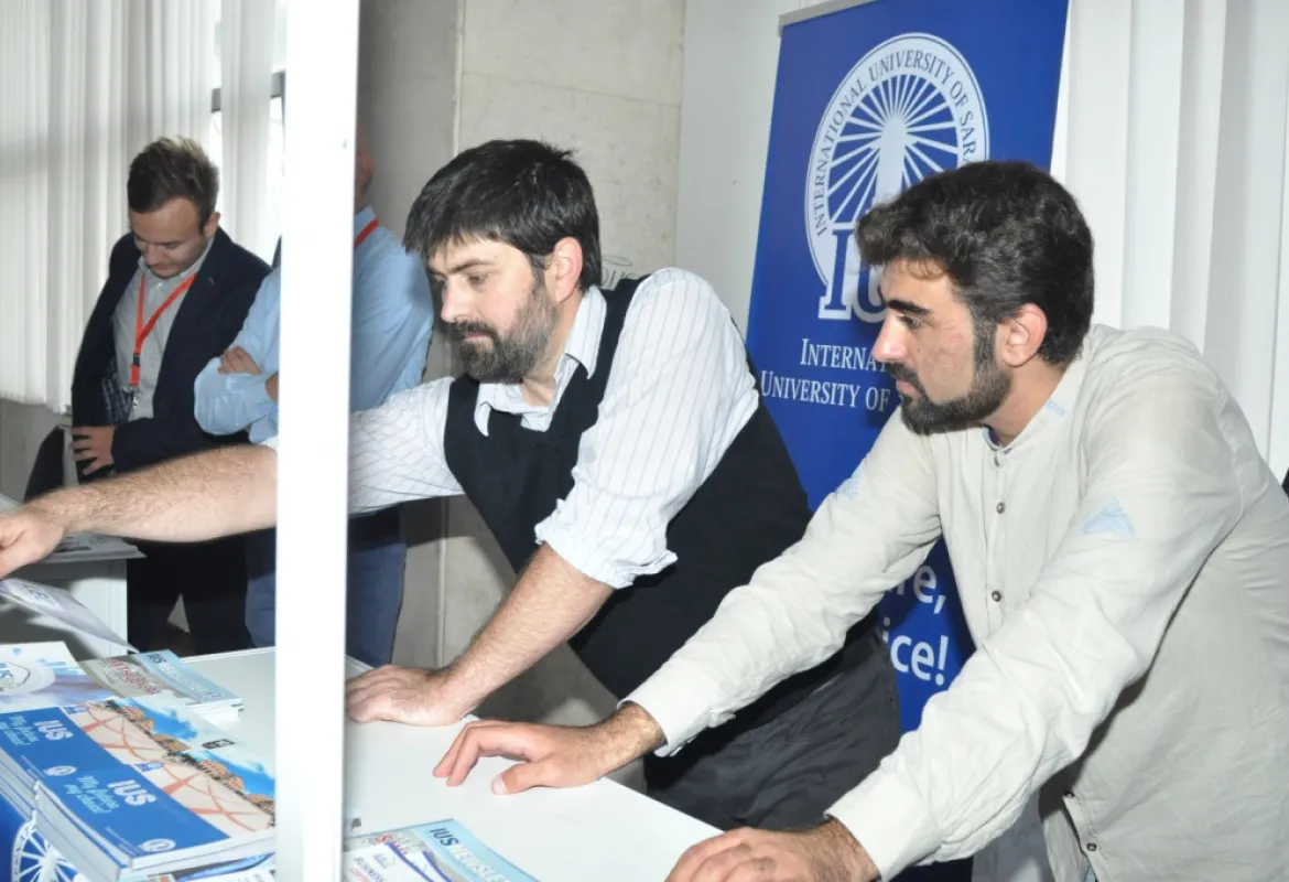 IUS at the Scholarship Fair