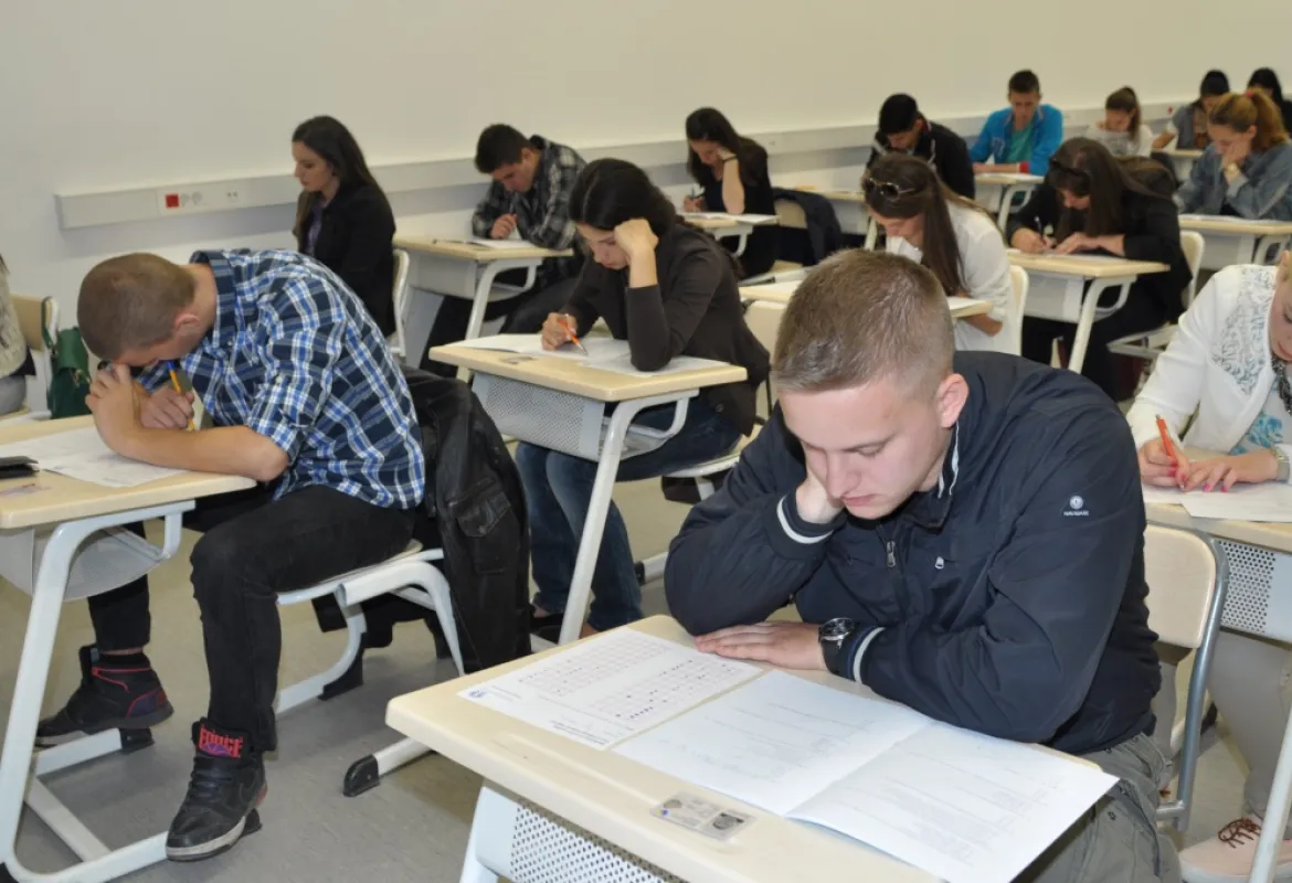 The second round of scholarships testing successfully completed