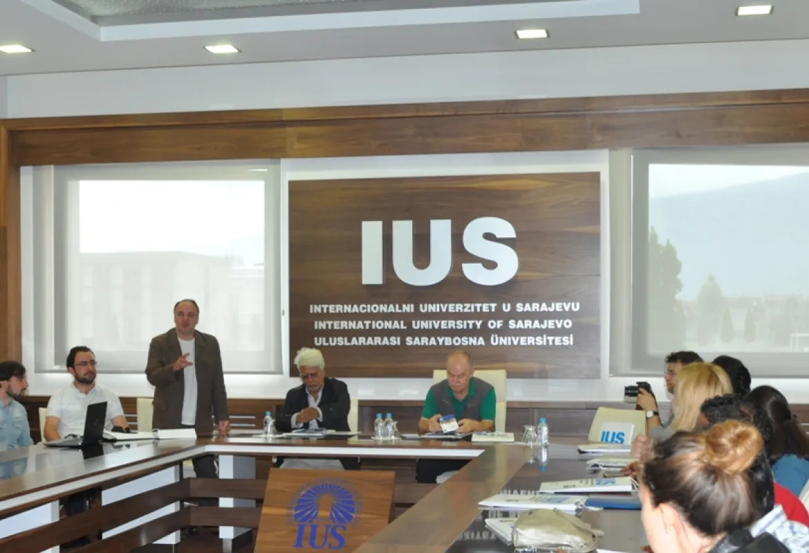 Experts from fields of Architecture and Heritage Preservation visited IUS