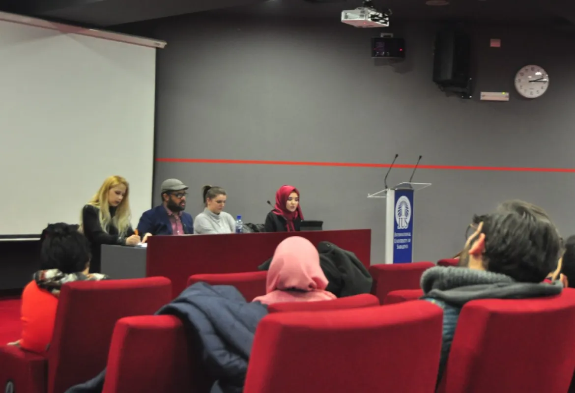 Round Table Gender (In)Equality held at IUS