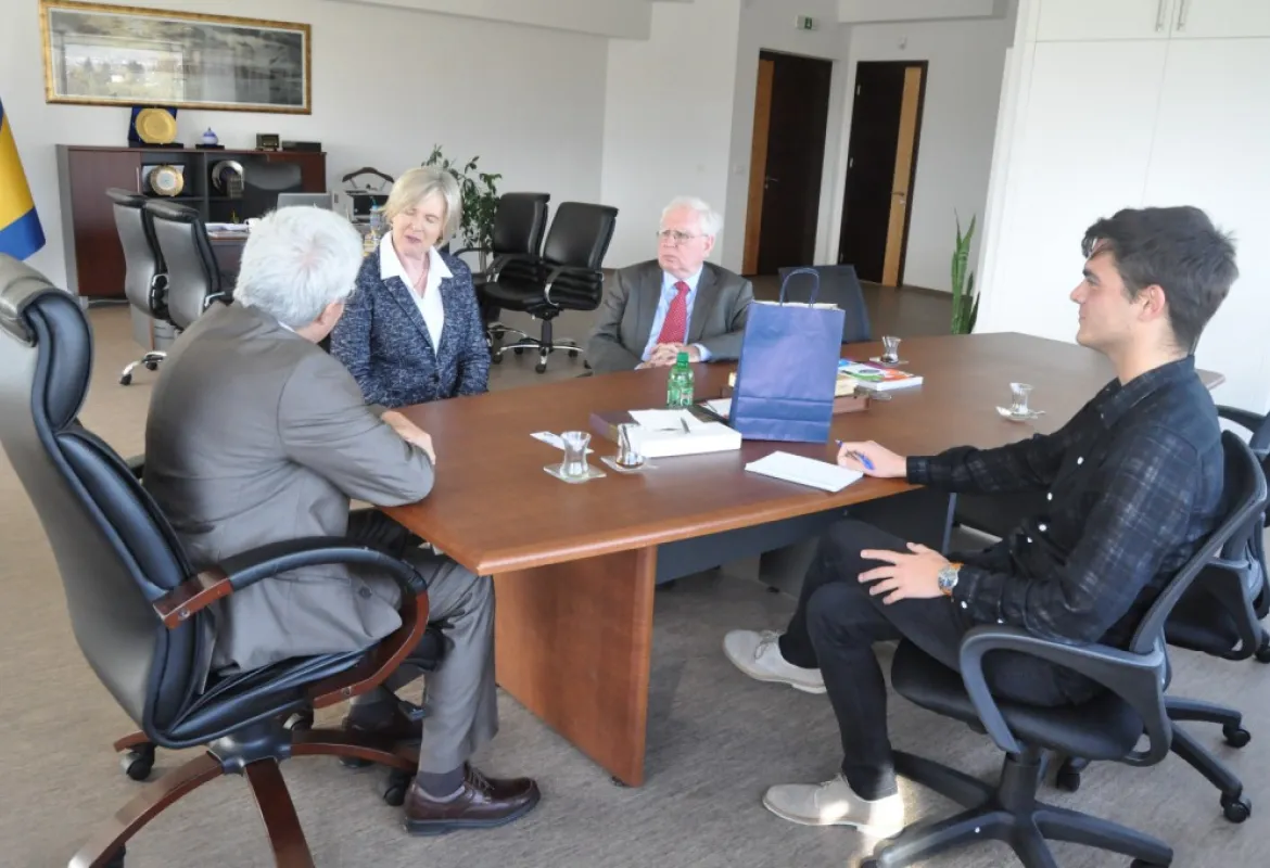 Professors from Queen's University Belfast Visiting Lecturers at IUS