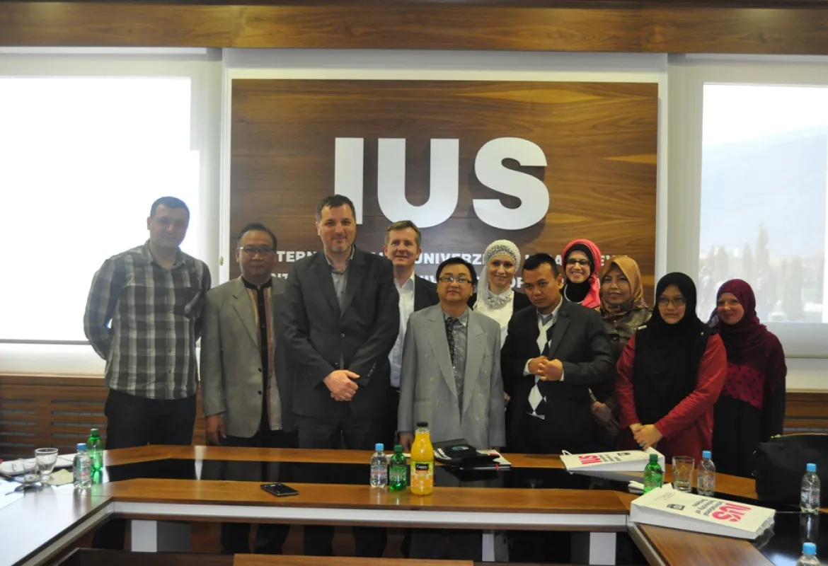Alumni cooperation between IUS and IIUM