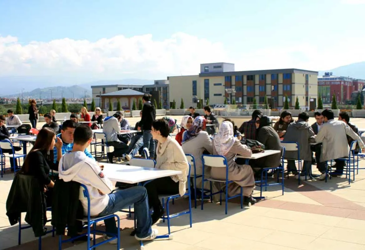 Student/Faculty get-together organized 