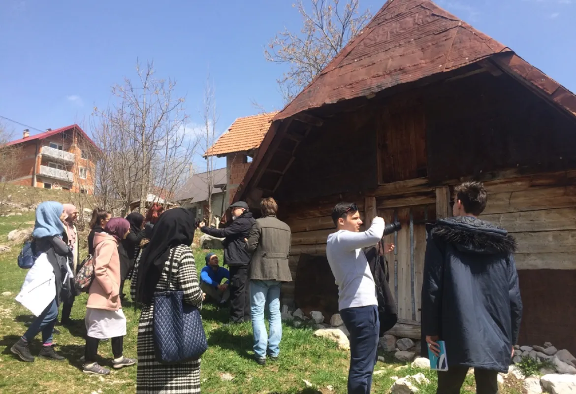 IUS Architecture Students at 3-Day Workshop in Umoljani