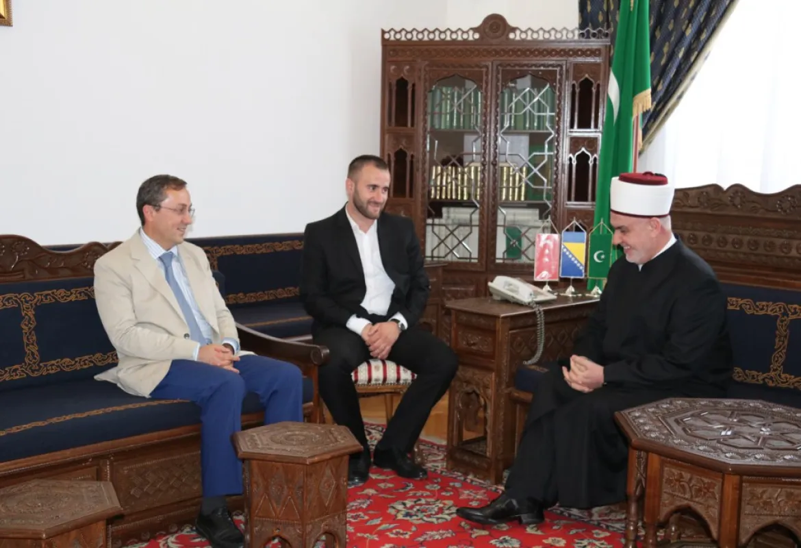 The IUS Rector visited the reisu-l-ulema Husein ef. Kavazovic