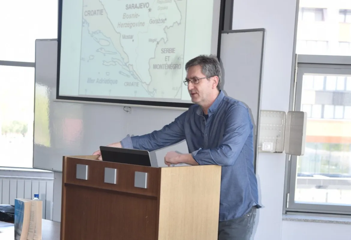  Lecture about the Srebrenica genocide 