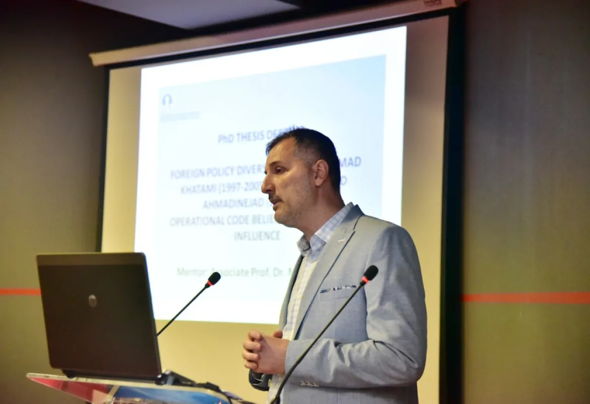 Emir Hadžikadunić defended his doctoral dissertation at IUS