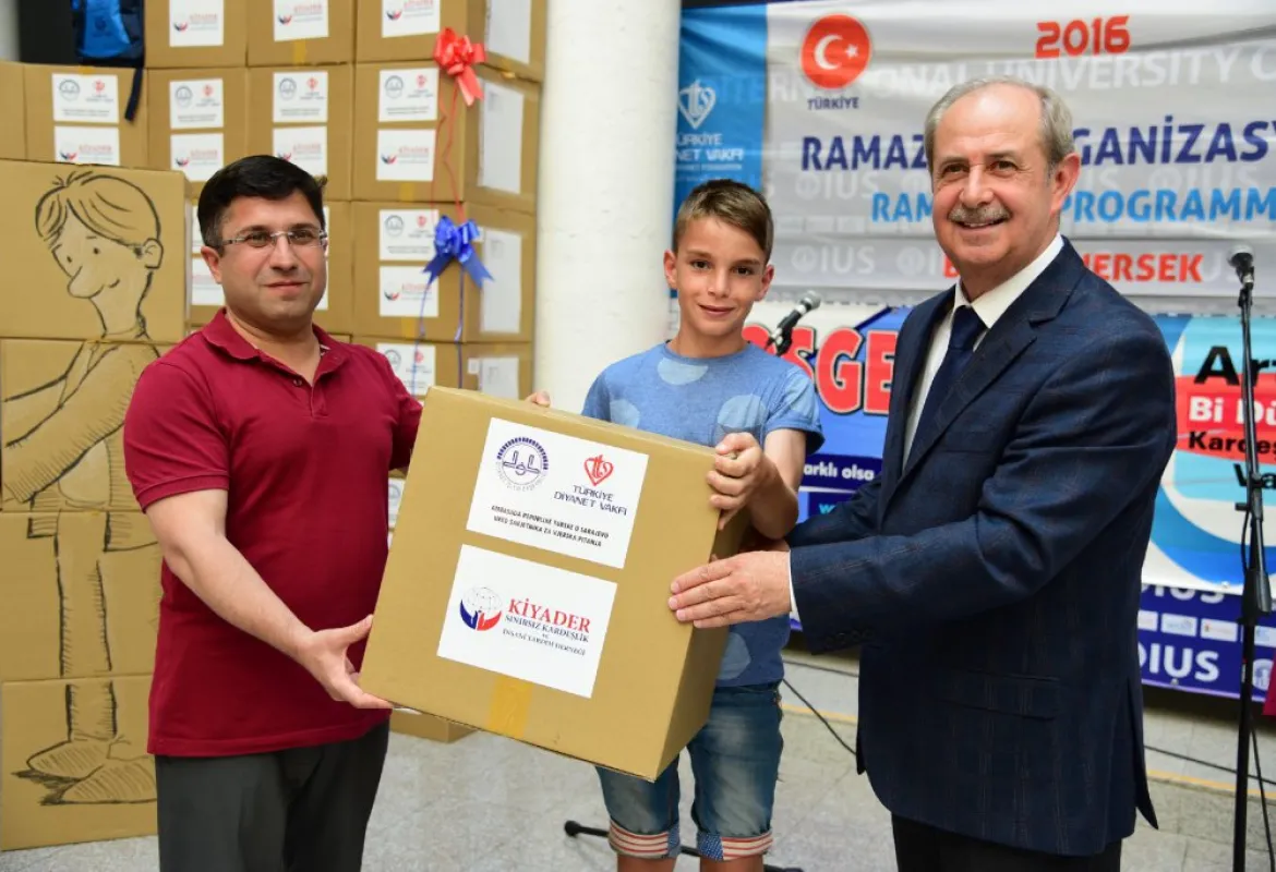 Eid clothes packages donated to orphans from Zenica and Tuzla