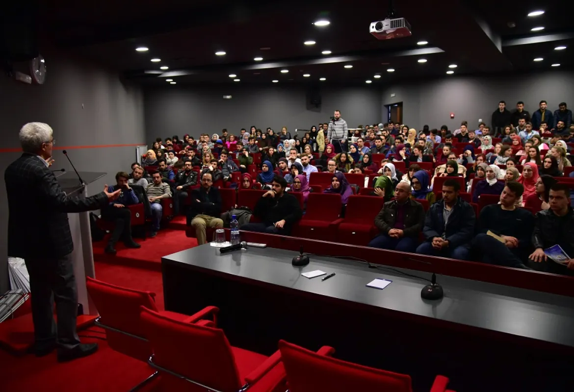 ''Questions & Answers'' Session with IUS Rector