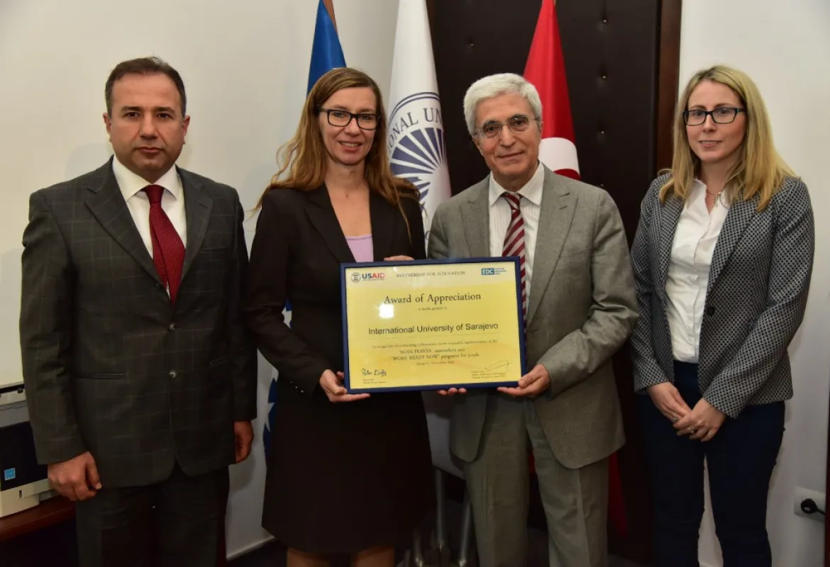 IUS received the Award of Appreciation