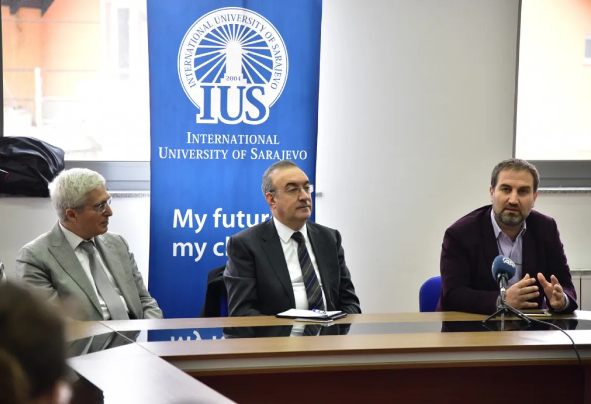 Advisor to Turkish Prime Minister Mustafa Şen Lectured at IUS