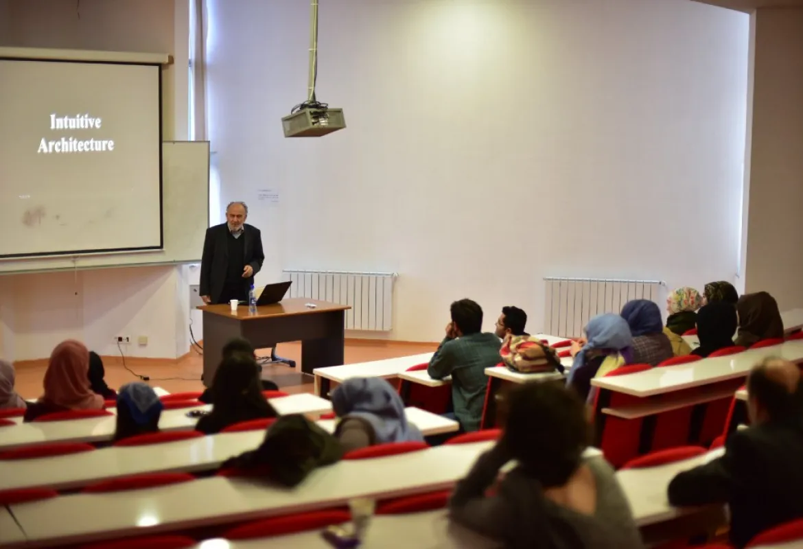 Emeritus Professor Mehmet Can gave a lecture titled „Intuitive Architecture“