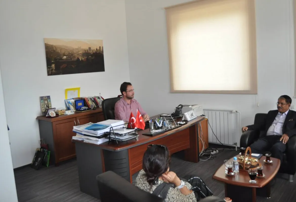 Consul of Bosnia and Herzegovina in Bangladesh visited IUS