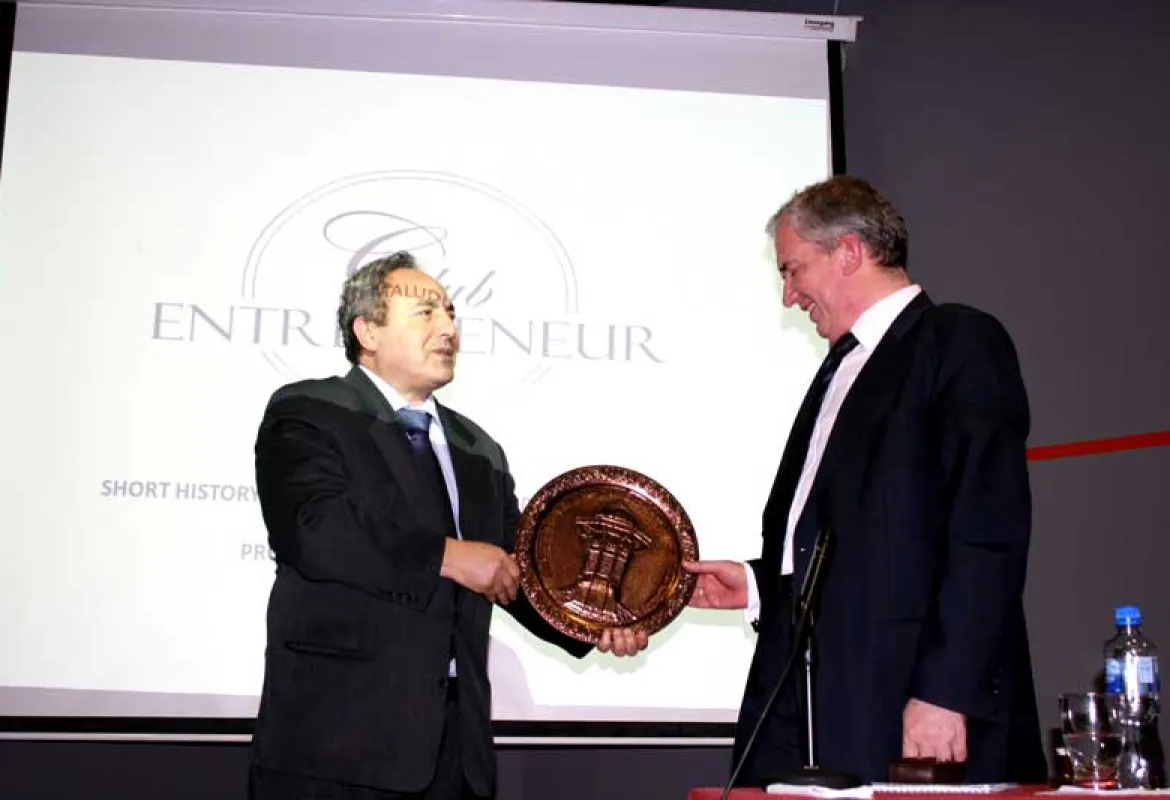 Prof. Dr. Džemaludin Latić holds lecture for students