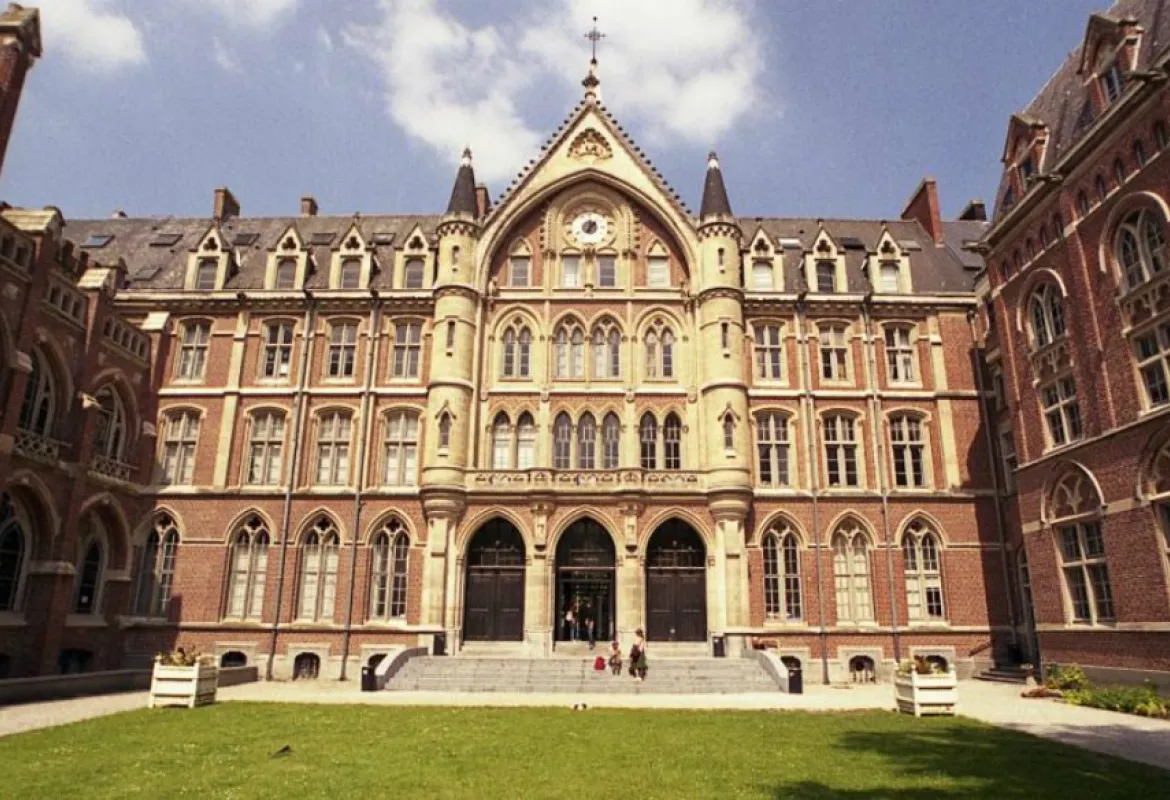 IUS signed an Annex to the Agreement with the ESPOL (France)