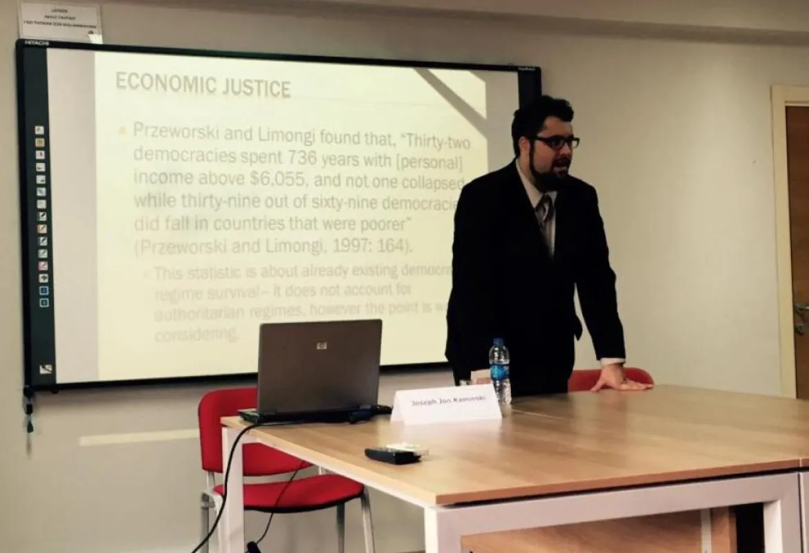 IUS Professor on exchange at Marmara University