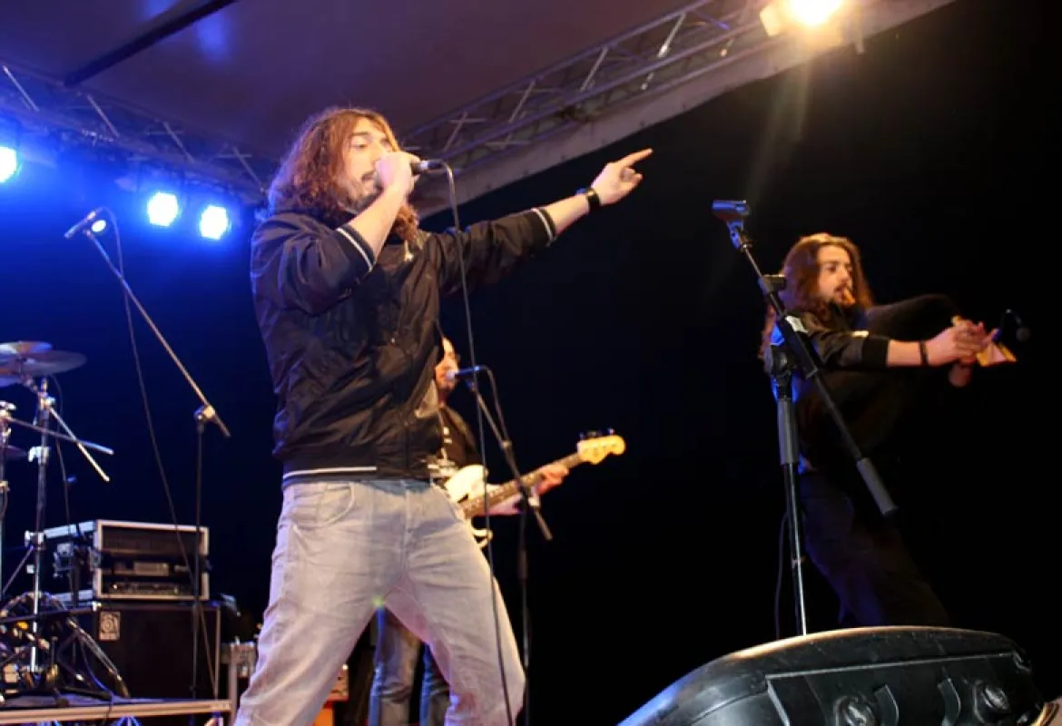 Turkish rock band Marsis performs for IUS students