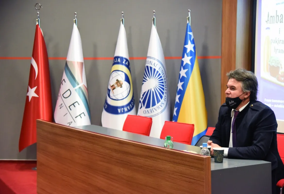 IUS Marks World Food Day with a Lecture on Toxins in Food Packaging