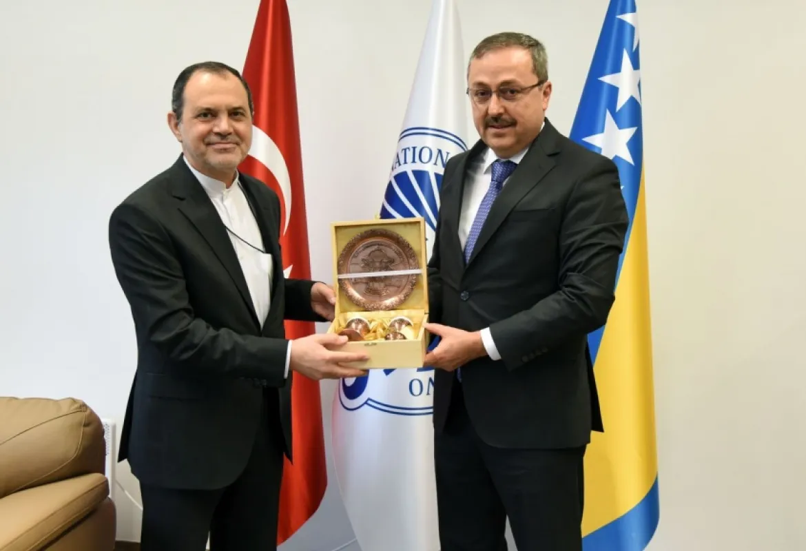 Iranian Ambassador to BiH Pays a Visit to IUS