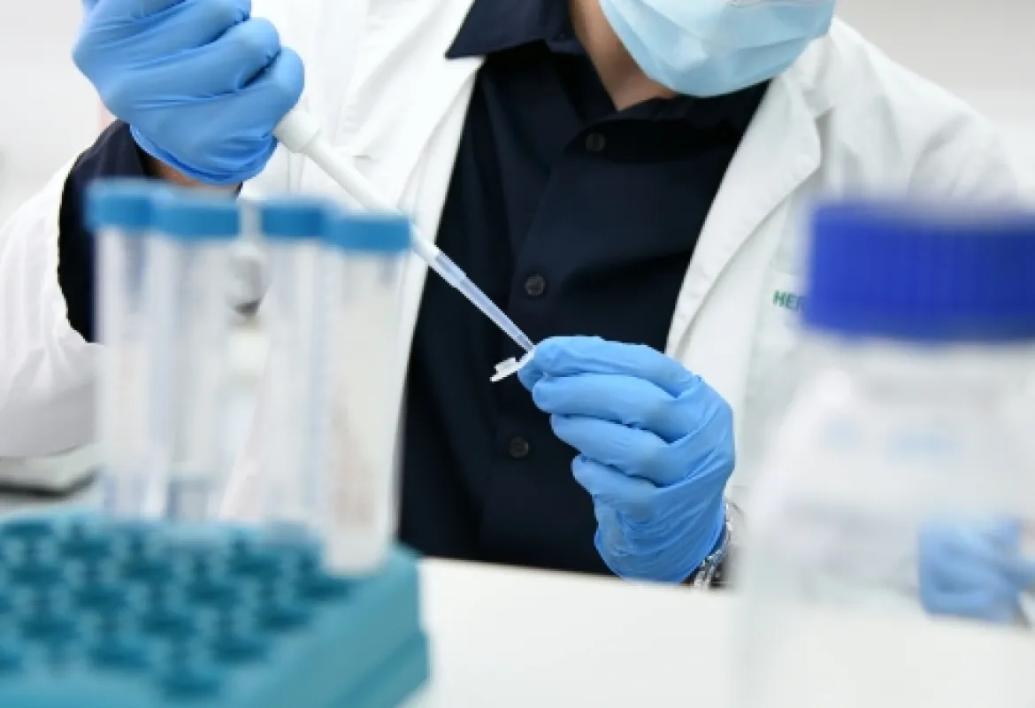 Prospective GBE Students Take Part in Two Lab Experiments at RDC