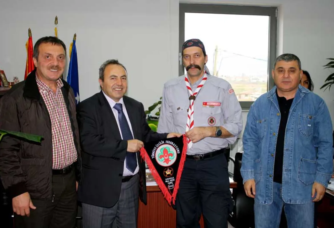 Turkish scouts visit IUS