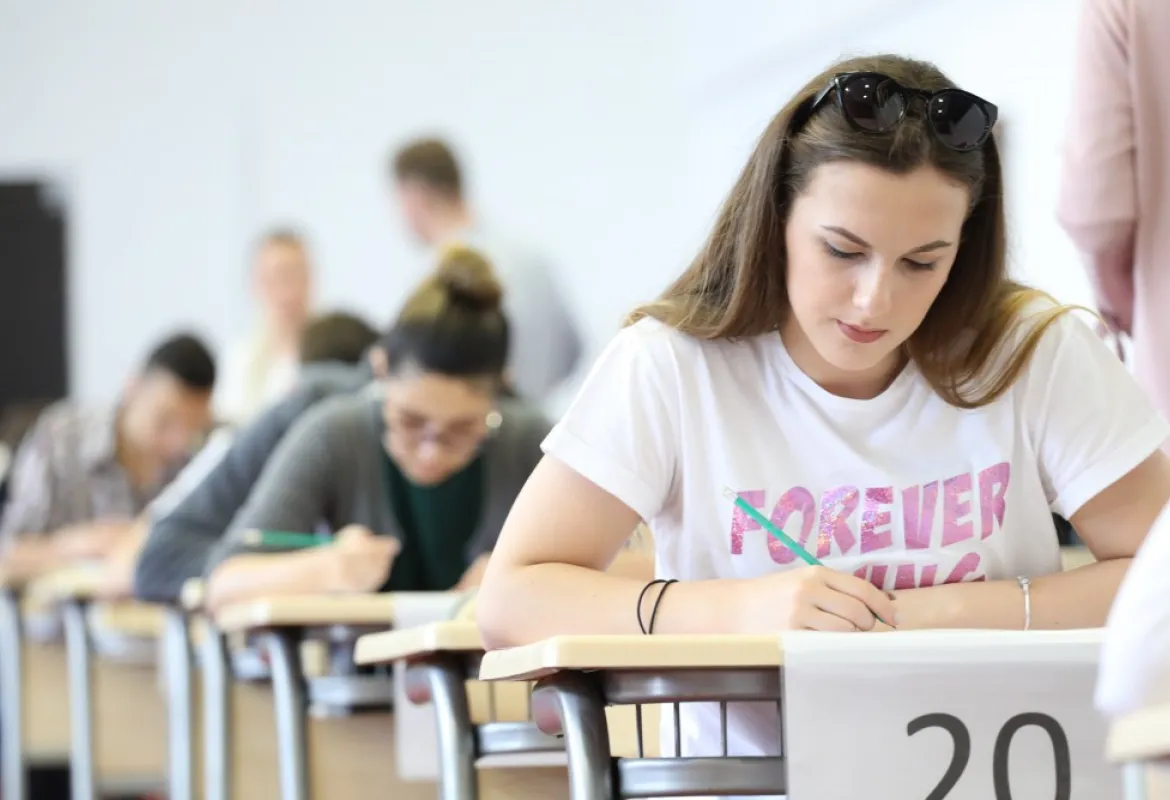 Second Scholarship Testing Held