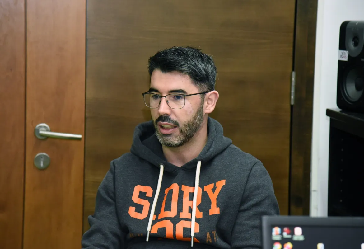 Prominent UX/UI designer Amir Kadić holds a guest lecture at IUS