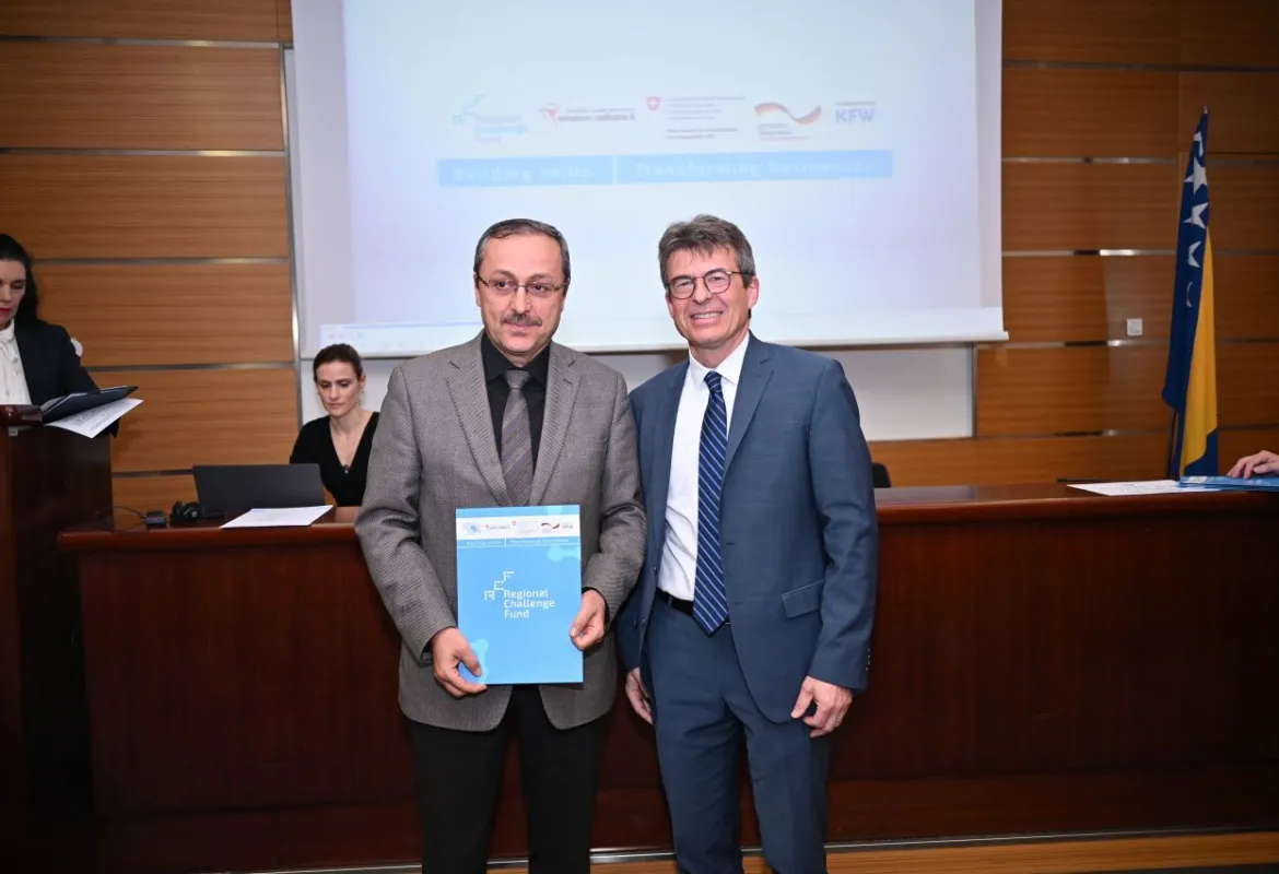 IUS Receives RCF Grant for Vocational Training in Engineering