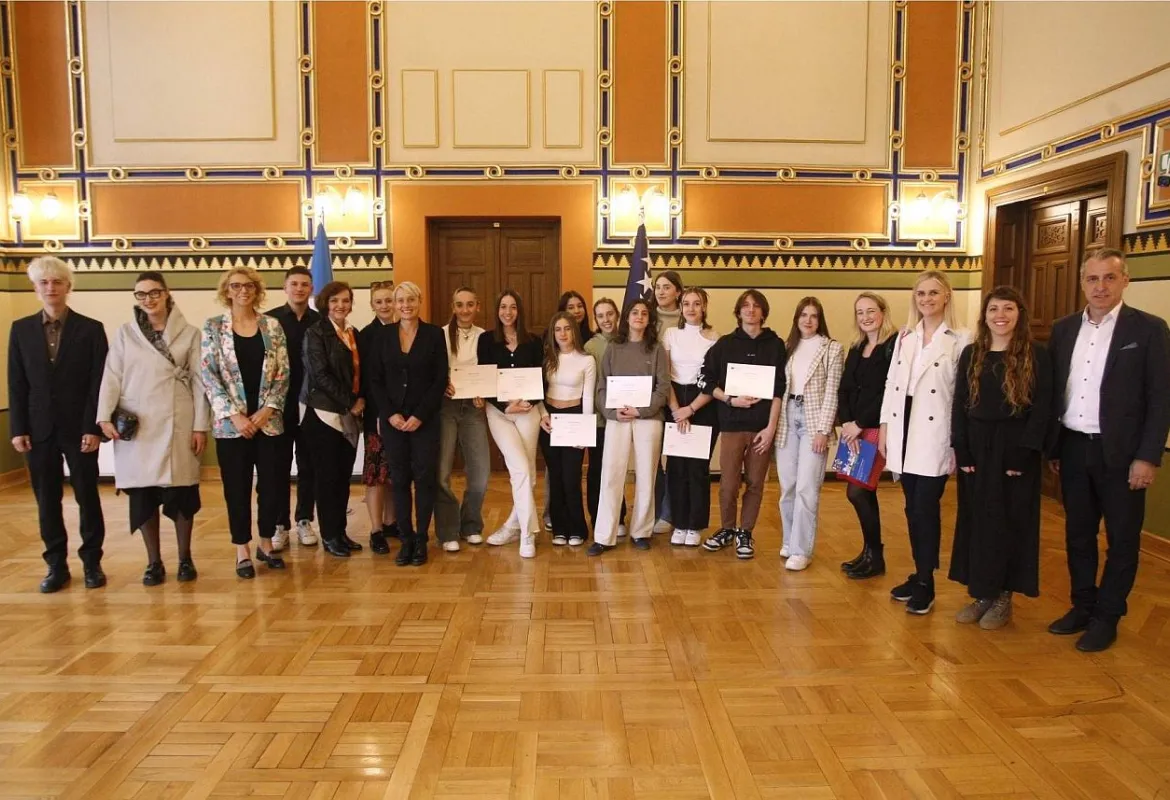 Joint Hosting Project - Internship in Sarajevo