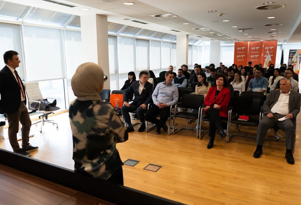 IUS students visit BH Telecom